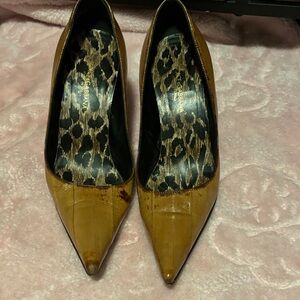Dolce & Gabbana vero cuioio  leather snake heels 37 1/2 made in Italy